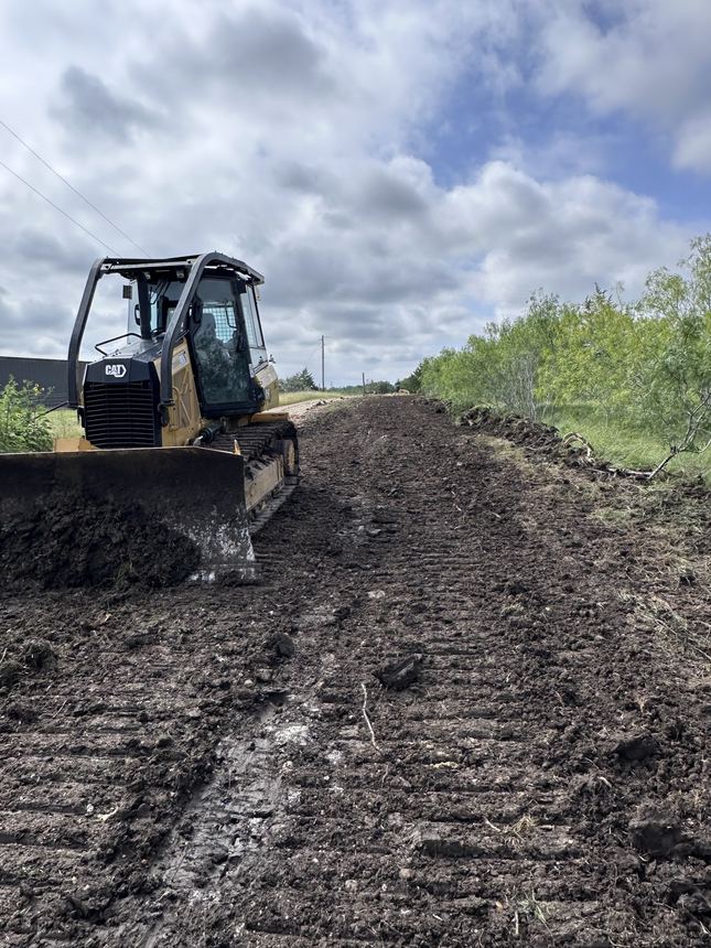 Clearing & rough grading